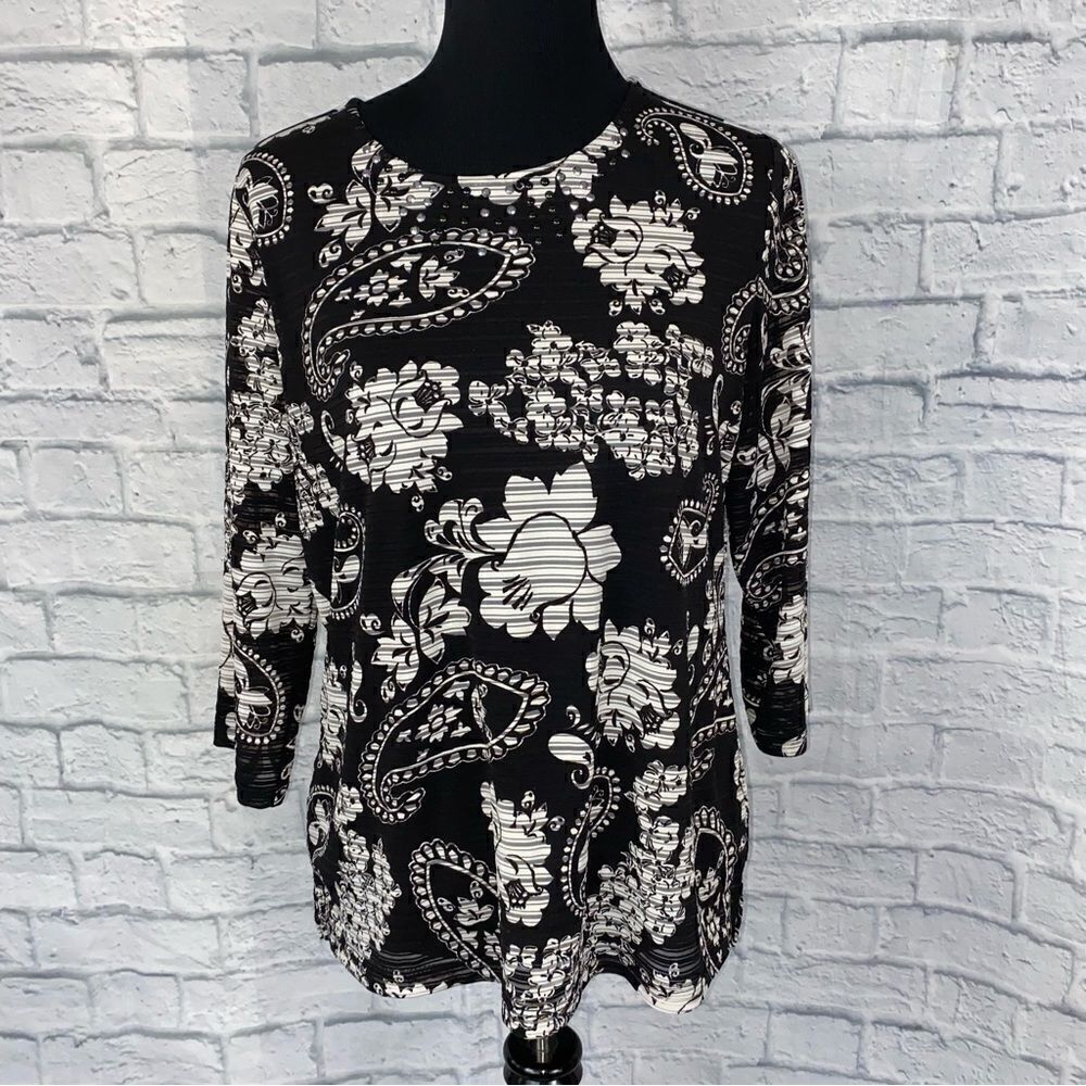 Gc Collection Floral Print Lined Top W/Sheer 3/4 Sleeves Black & White Sz M